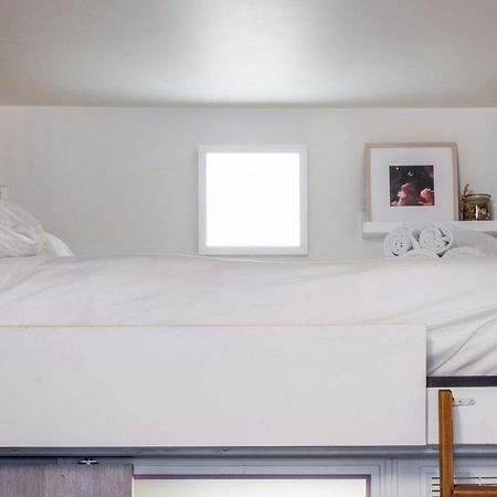 Apartament Charming Industrial-Style Studio Just Nearby Montmartre In Paris - Welkeys Zewnętrze zdjęcie